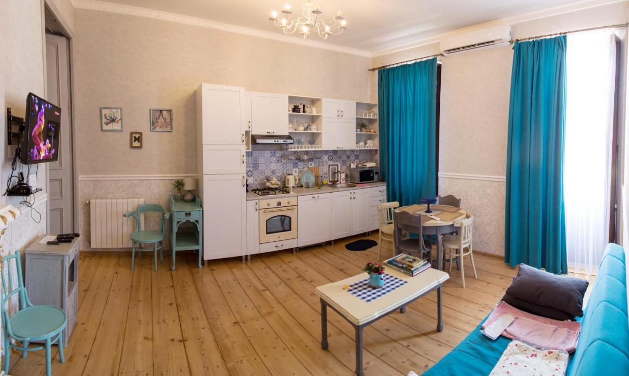 Apartament On Aghmashenebeli 26 Tbilisi Luaran gambar