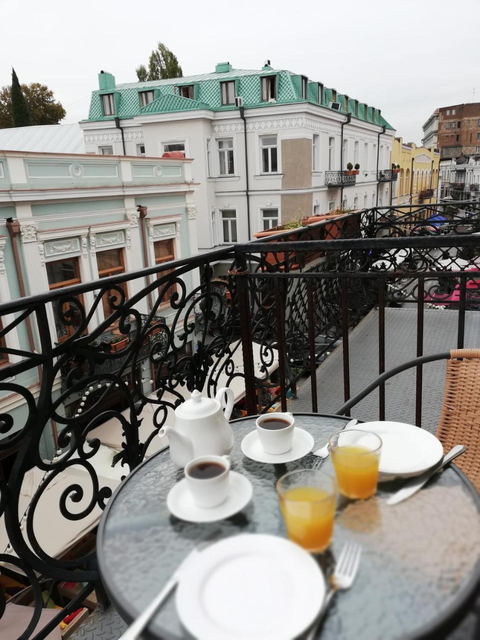 Apartament On Aghmashenebeli 26 Tbilisi Luaran gambar